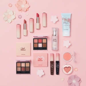 2020年桜コスメ♡春満開の淡いピンクカラーが大集合！